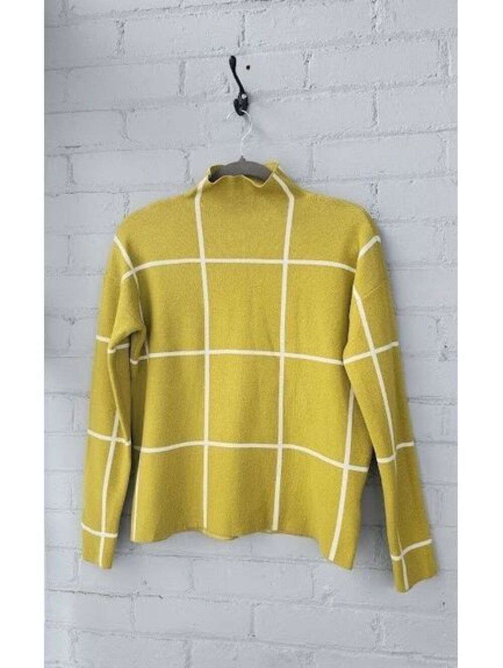 Tahari Small Windowpane Mock Neck Sweater Lime Green White Knit Soft Stretch Top
